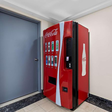 Surestay Plus By Best Western Windsor Exterior foto